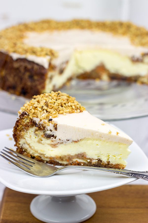 Can't decide between carrot cake and cheesecake? Then this Carrot Cake Cheesecake is the perfect solution!