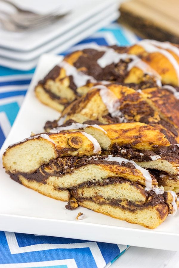 Layers of chocolate, peanut butter and soft dough are twisted together to create this tasty Chocolate Peanut Butter Twist Bread.