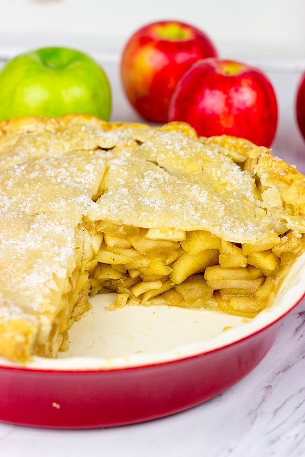Featuring a mix of tart and sweet apples, this Deep Dish Apple Pie is a new summertime favorite in our house!