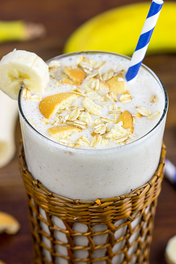 This Banana Muffin Smoothie tastes like eating a loaf of fresh banana bread...through a straw.