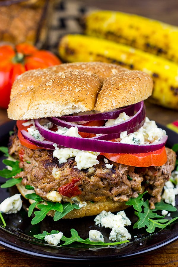Looking for a fun new burger for summer grilling? Check out these Sundried Tomato and Gorgonzola Burgers!