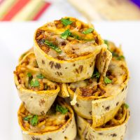 Mix up dinner a bit with these tasty BBQ Chicken Pinwheels!