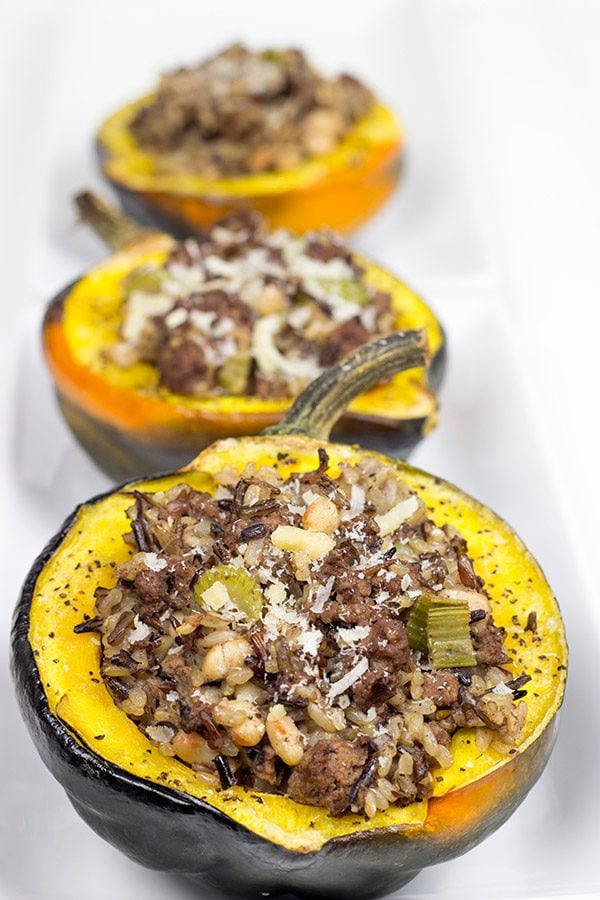 These Stuffed Acorn Squash make for a fun and healthy Autumn dinner!