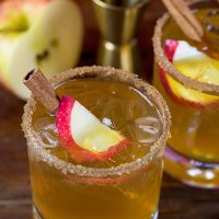 Fall is here! Grab some fresh apple cider and whip up this fun Bourbon Apple Cider Cocktail!