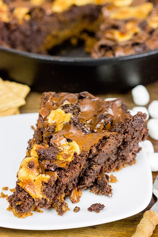 Who says you need a campfire for smores? This Cast Iron Skillet Smore makes for an epic dessert!