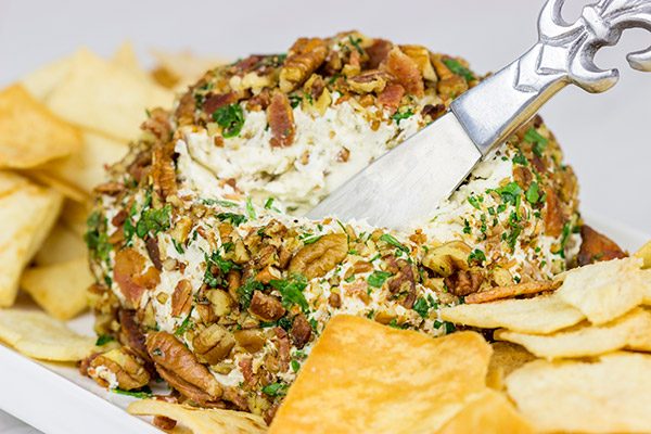 This Bacon Cheddar Ranch Cheeseball is perfect for holiday appetizer parties...or just holiday snacking in general!