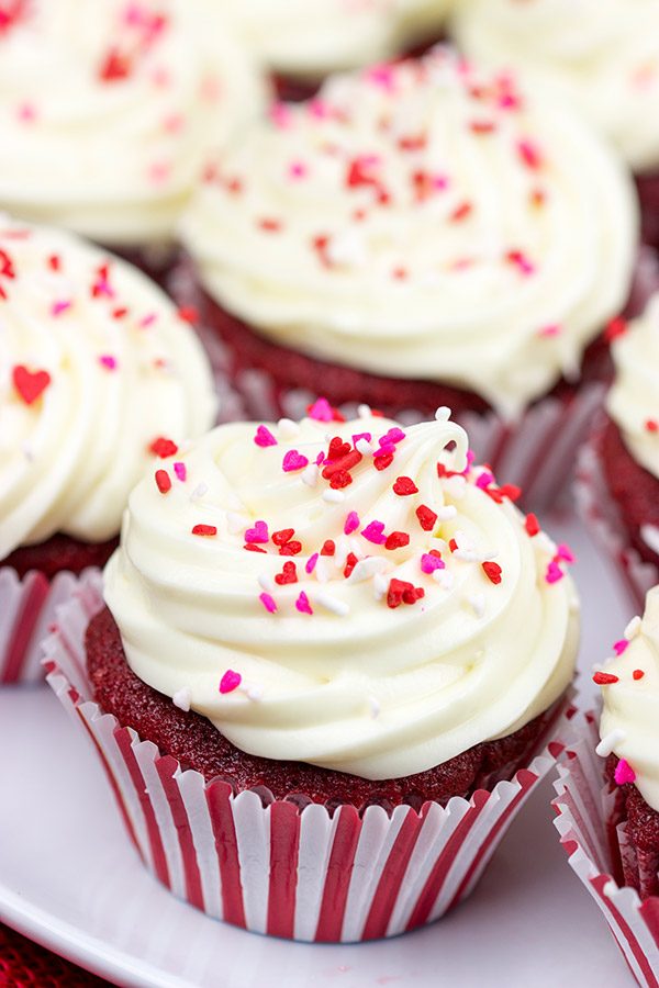 Valentine's Day is quickly approaching! Let's celebrate with Red Velvet Cupcakes...and a Shakespearean insult or two!