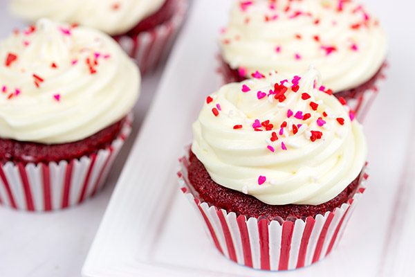 Valentine's Day is quickly approaching! Let's celebrate with Red Velvet Cupcakes...and a Shakespearean insult or two!