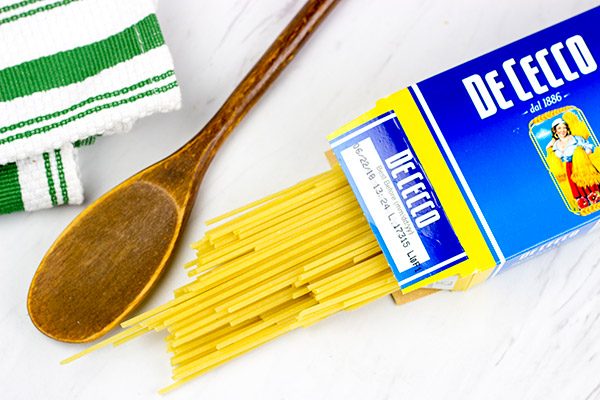 This Spaghetti with White Wine Garlic Sauce is tasty enough for a family feast, or just a casual night sitting by the fireplace!