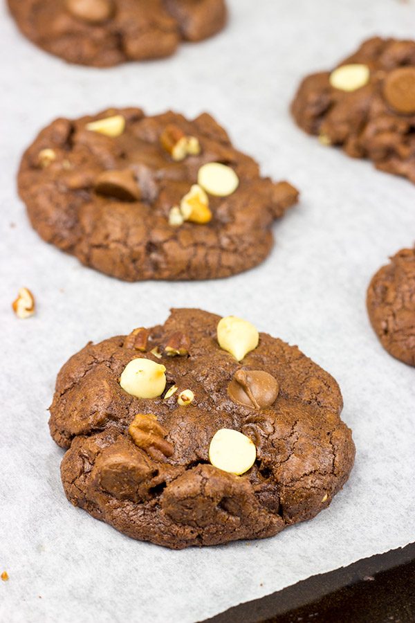 These Triple Chocolate Cookies feature 3 types of chocolate for triple the deliciousness! Enjoy!