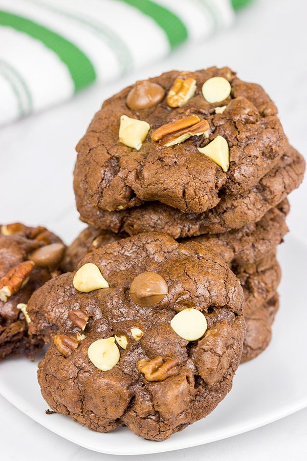 These Triple Chocolate Cookies feature 3 types of chocolate for triple the deliciousness! Enjoy!
