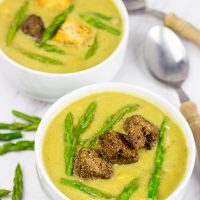 This Skinny Asparagus Soup makes for a great low-calorie meal on a chilly day!