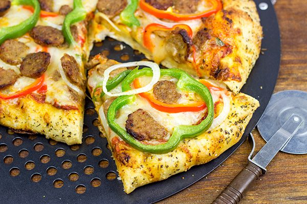 Make pizza night delicious with this Sausage and Peppers Pizza!