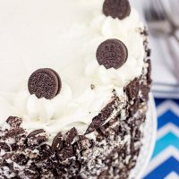 Turn your favorite cookie into a cake with this tasty Oreo Cake recipe!