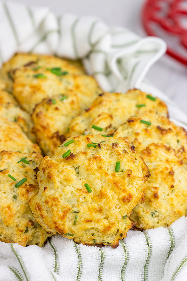 Grab some sharp cheddar and make up a quick batch of these Cheddar Chive Drop Biscuits for dinner tonight!
