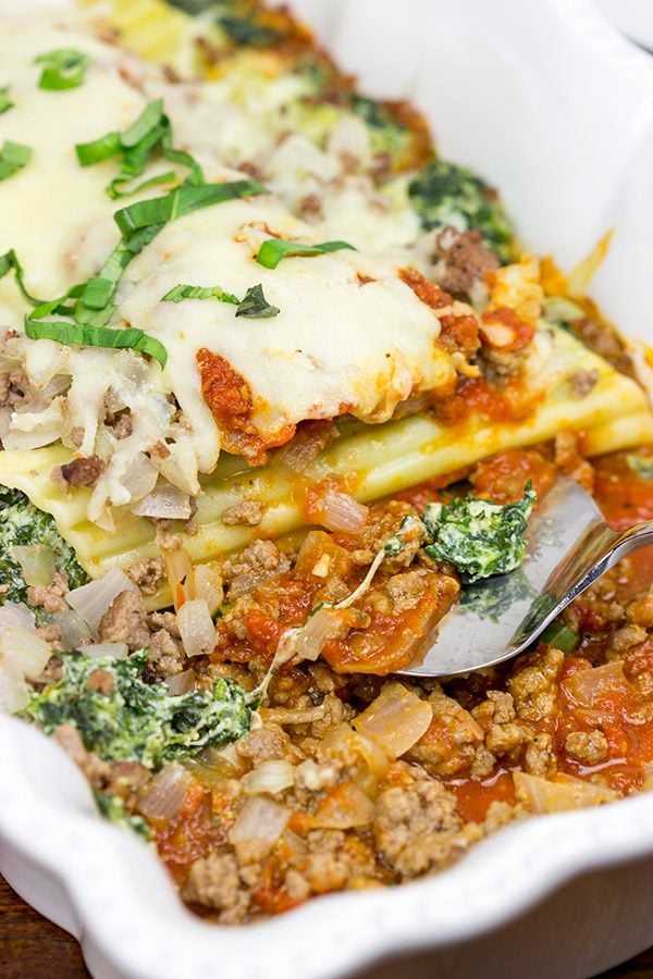 This Cheesy Beef Manicotti is a tasty comfort food dinner...perfect for chilly nights!