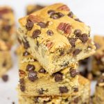 Stuffed with chocolate chips and chopped pecans, these Chocolate Pecan Blondies are an easy and delicious dessert!