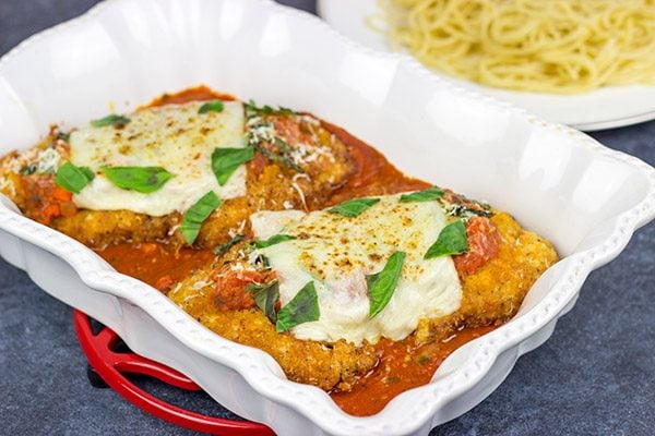 Chicken parm, you taste so good!  This Classic Chicken Parmesan recipe is the perfect comfort food for chilly winter days!