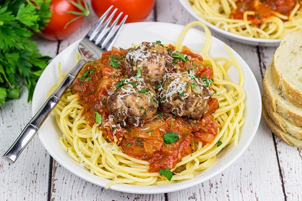Because sometimes you just need Classic Spaghetti and Meatballs for dinner!