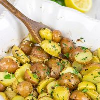 Looking for a tasty new dinner side dish? These Lemon Parmesan Roasted Potatoes are easy...and packed with flavor!
