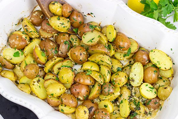 Looking for a tasty new dinner side dish?  These Lemon Parmesan Roasted Potatoes are easy...and packed with flavor!