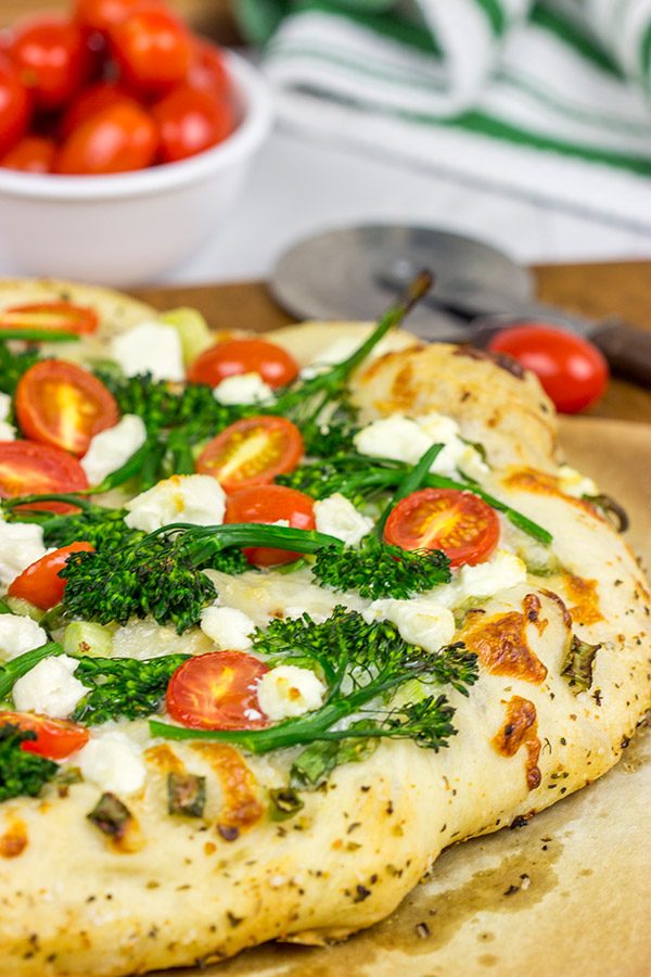 Plan a pizza night soon, and put this Broccolini and Goat Cheese Pizza on the menu!