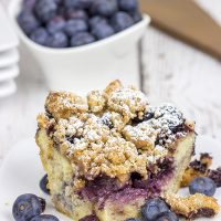 This Overnight Blueberry French Toast Bake is a fun (and easy) breakfast to serve on a lazy weekend morning!