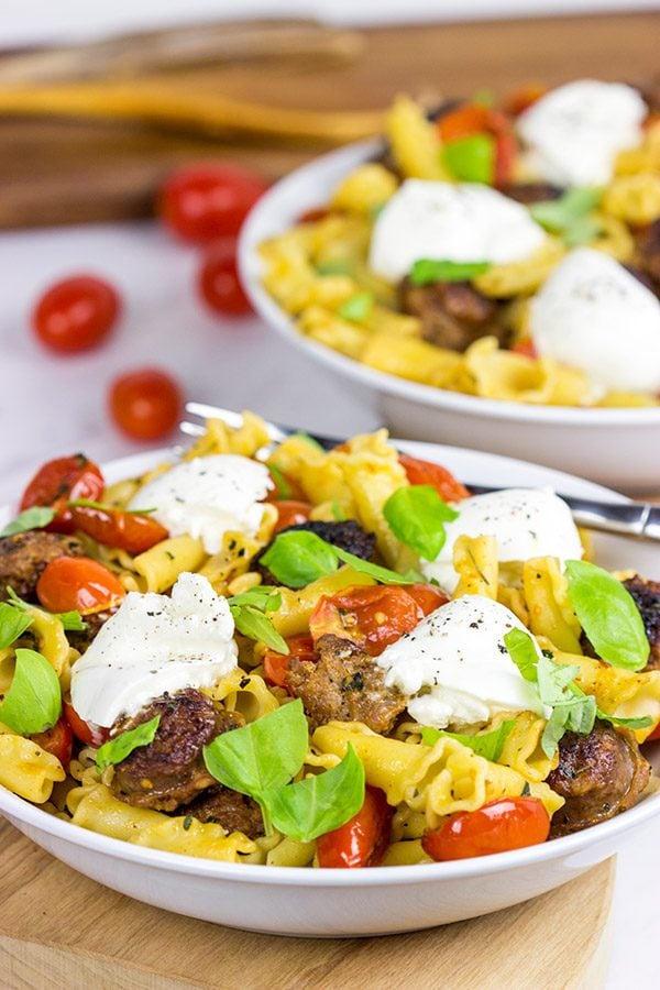Time to mix up pasta night!  This Sausage and Basil Campanelle with Burrata is a delicious weeknight dinner idea!