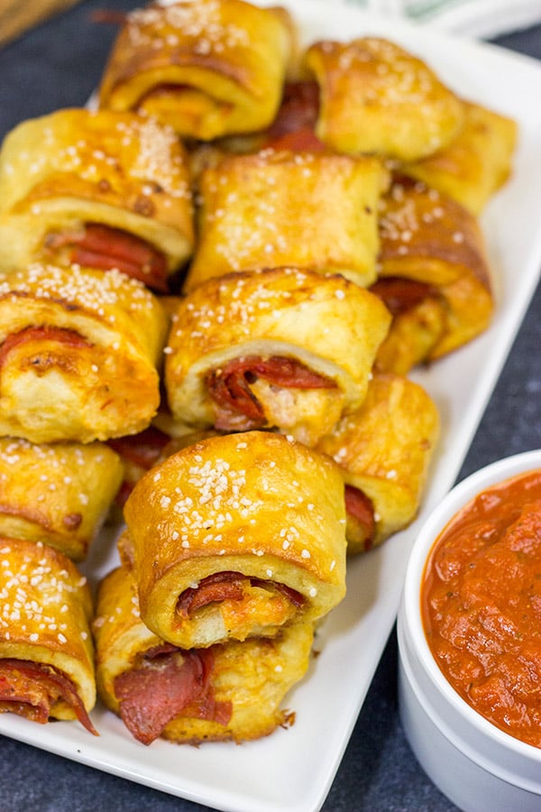Filled with pepperoni, pizza sauce and 2 kinds of cheese, these Pizza Stuffed Pretzel Bites are the perfect appetizer for watching football!