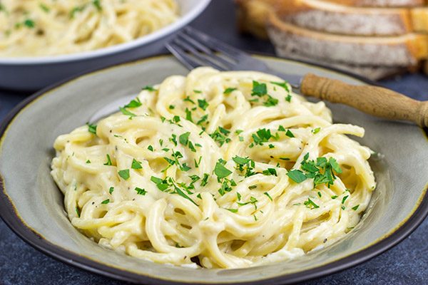 garlic parm sauce and pasta
