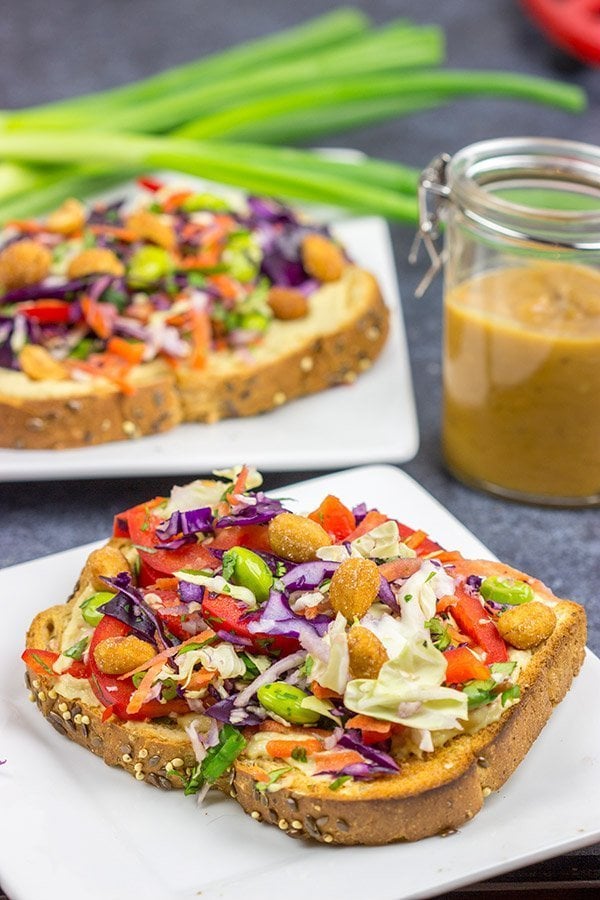 Looking for a fun and tasty brunch (or snack) idea?  This Thai Peanut Hummus Toast is easy and packed with flavor!