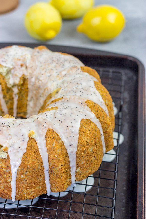 With a bright lemon flavor, this classic Lemon Poppy Seed Pound Cake is a tasty treat for warm spring and summer days!