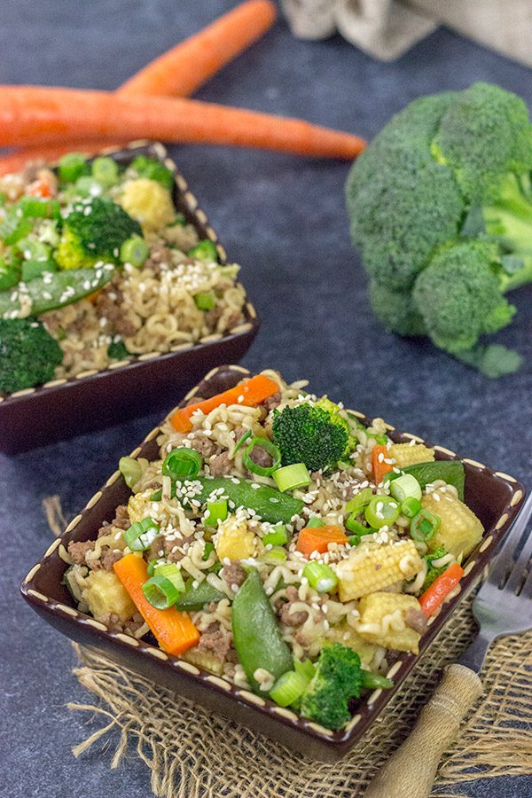 Looking for a fun way to use ramen packets?  Grab some veggies and whip up a batch of this tasty Beef Noodle Stir Fry!