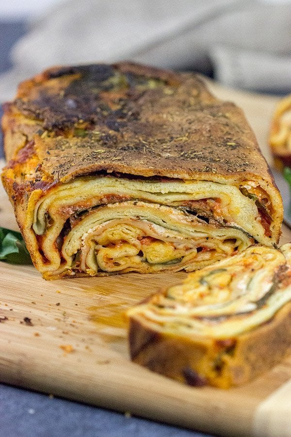 This Italian Lasagna Bread is a fun crossover between bread and pasta!  Crispy like flatbread on the outside, chewy like pasta on the inside...and 100% delicious!
