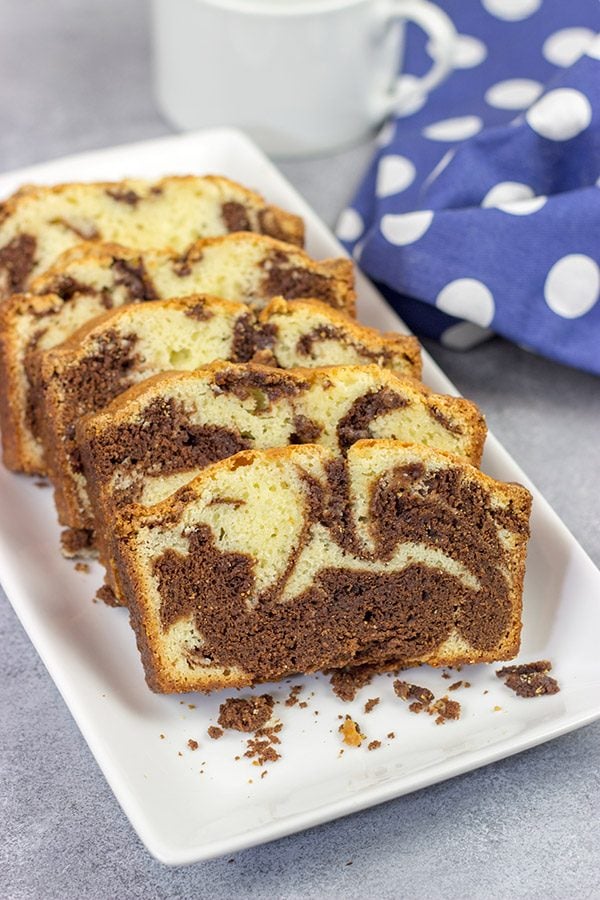 Chocolate vs. Vanilla. Vanilla vs. Chocolate. Why not just go with both? This Marble Pound Cake is a tasty and fun dessert!