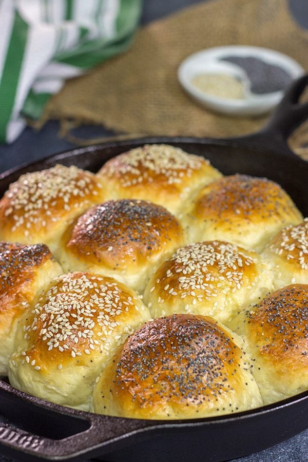 There's just something magical (not to mention downright delicious) about Homemade Dinner Rolls.  Bake up a batch for dinner tonight!