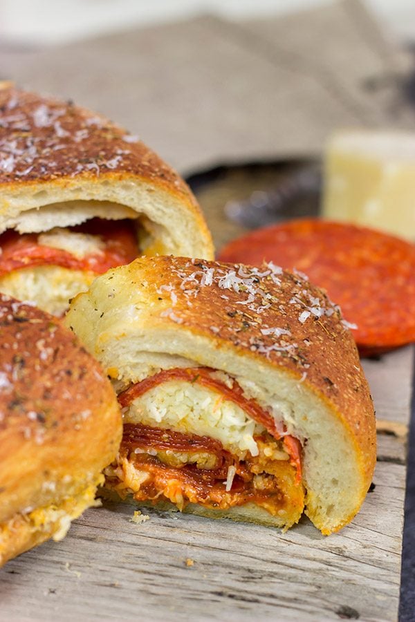 A cross between pizza and a sandwich, this Pepperoni Pizza Bundtwich is packed with flavor! It's the perfect gameday appetizer!