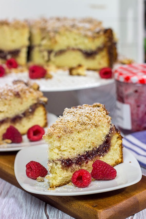Save the toast and jam for tomorrow!  This Raspberry Jam Filled Coffee Cake makes for an excellent breakfast or brunch treat!