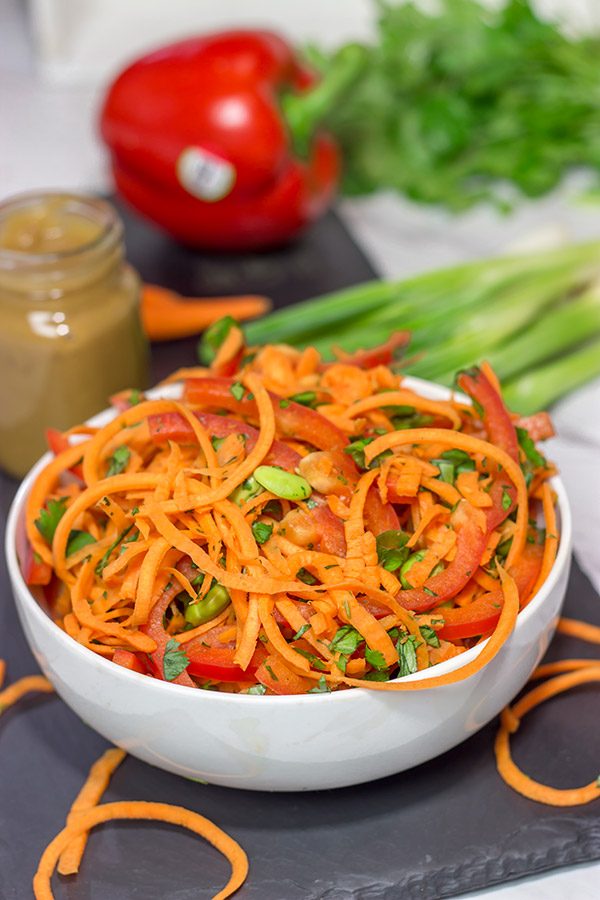 Looking for an easy, healthy side dish? These Thai Peanut Carrot Noodles are packed with flavor, and they take only a few minutes to make!