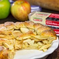 Combining sweet and savory, this Apple Pie with Cheddar Cheese Crust is a unique (and delicious!) dessert for Autumn!