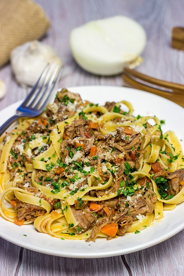 This Beef Short Rib Bolognese is a delicious comfort food meal that's perfect for winter!  Requiring just 30 minutes of prep time, this recipe is surprisingly easy, too!