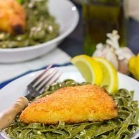This Lemon Pasta with Baked Cod is a delicious (and easy) way to mix up weeknight dinners!