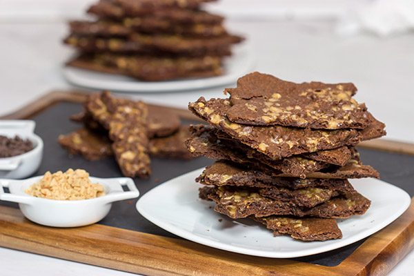 These Chocolate Toffee Brownie Crisps are a cross between a cookie and a brownie...and they're absolutely delicious!