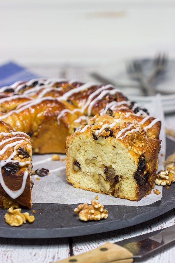 Filled with raisins, walnuts and cinnamon, this Cinnamon Walnut Babka is a delicious way to celebrate the arrival of Spring!