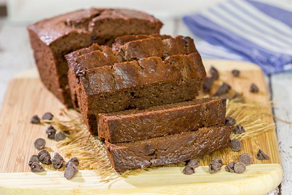 Packed with chocolate chips, this Double Chocolate Quick Bread is a tasty (and easy!) recipe for all chocolate lovers!