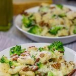 This Potato Gnocchi with Bacon, Pecans and Broccoli features fluffy gnocchi combined with crunchy pecans and bacon.  Finish with a drizzle of olive oil for a delicious meal!
