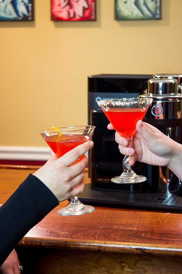 Looking for a fun way to garnish a classic cocktail?  Pull out the sparkling sugar and make a Cosmopolitan with Lime Sugar Rim!
