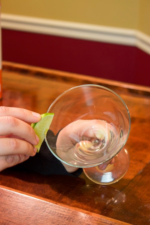 Looking for a fun way to garnish a classic cocktail? Pull out the sparkling sugar and make a Cosmopolitan with Lime Sugar Rim!