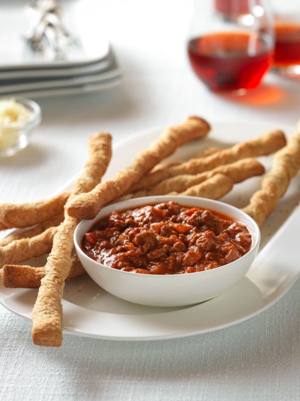 Dress up any pasta dish with this simple-to-prepare Ground Beef pasta sauce. Add tomato, crushed red pepper, basil and cheese to Ground Beef for a easy, yet satisfying pasta topping.