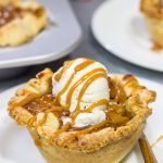 Packed with flavorful apples and topped with delicious caramel, these Caramel Apple Tartlets are a great baking project for Autumn!